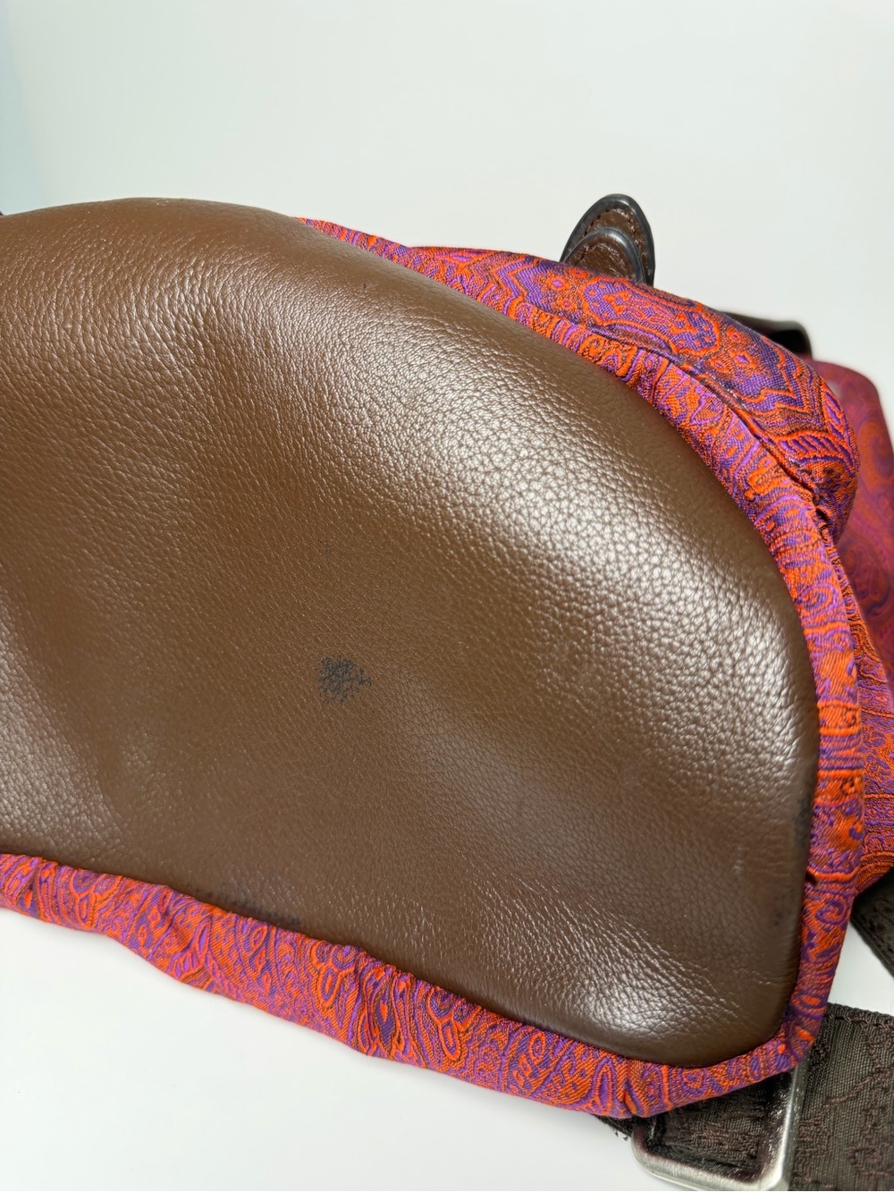 Robert Graham Stellen Rucksack Paisley Red Purple Silk + Brown Leather, Backpack - Picture 16 of 16